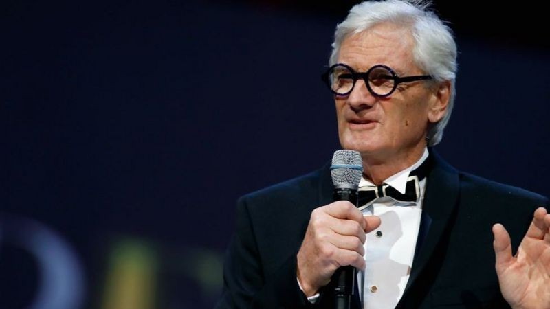 Sir James Dyson to sell Singapore penthouse at a loss